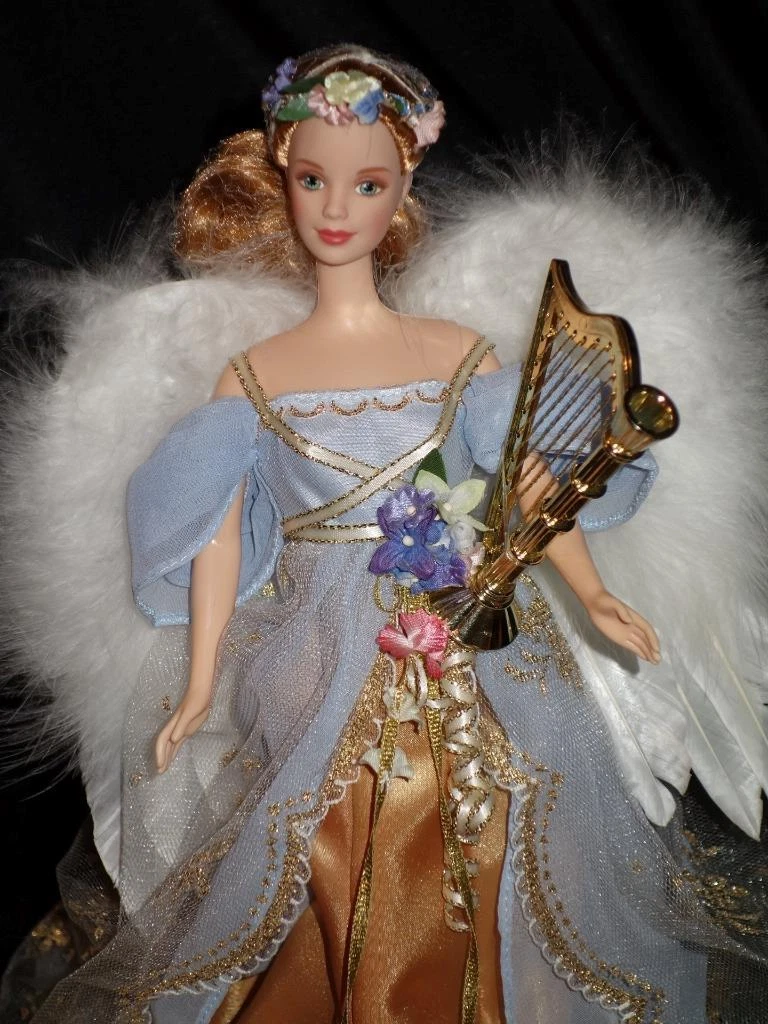 1998 HARPIST ANGEL Barbie Doll Angel of Music Collection 18894 DISPLAYED