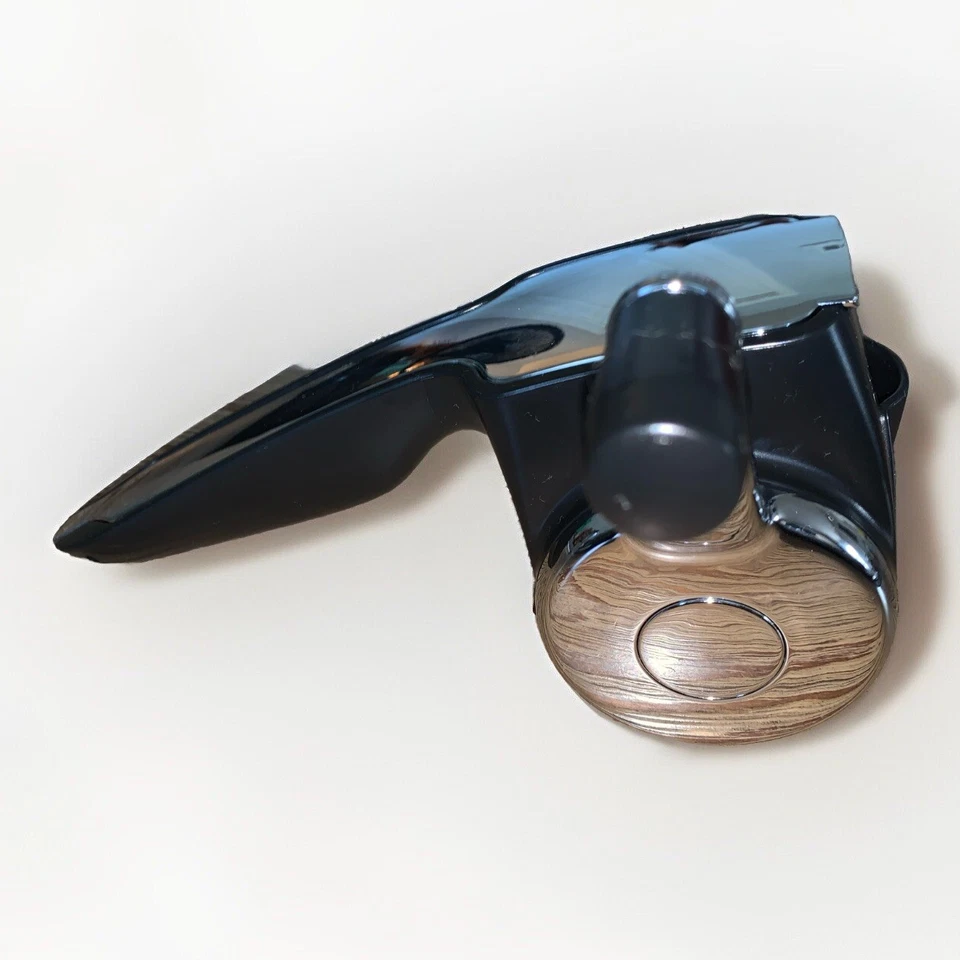 Rallador de escamas finas de acero inoxidable manual con mango bidireccional Sabatier West Blade 12 Foto 2 de 4