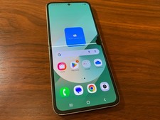 Samsung Galaxy Z Flip6 SM-F741U1 - 256GB - Green Unlocked READ DESCRIPTION