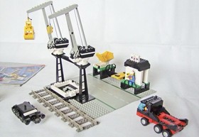 Lego 4565 Freight and Crane Train Train 9v Complete Instruction Box