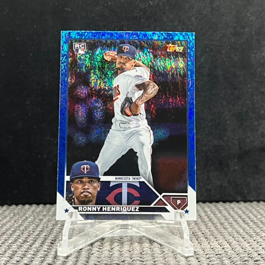 2023 Topps Series 2 - Ronny Henriquez #372 Blue Foil /999 (RC)