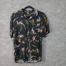 Volcom Modern Fit Button Up Casual Short Sleeve Shirt Black Floral Bird Logo