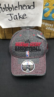 NWT NBA MIAMI HEAT FLEX FIT CAP HAT ADIDAS GRAY RED SMALL-MEDIUM