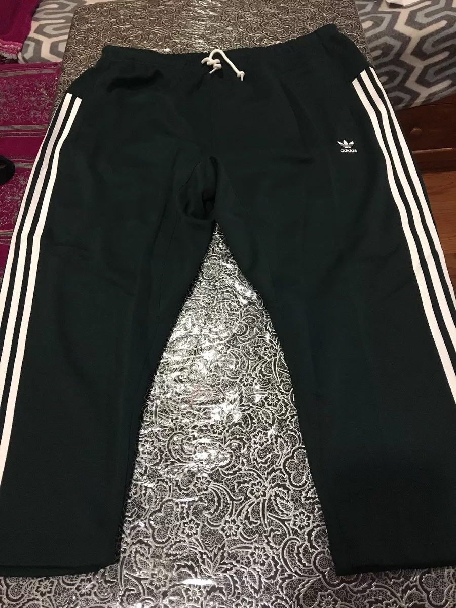 Adidas Originals 3-Stripes Men's Athletic Casual Fashion Joggers Black