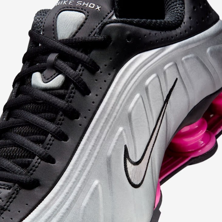New Nike Women's Shox R4 Shoes - Black/ Pinksicle/ Silver (AR3565