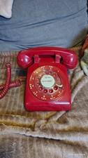 téléphone rouge vintage