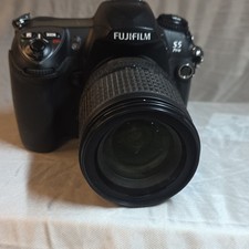 Fujifilm FinePix S5 Pro Digital SLR 12.3MP 3x Zoom Black AF 2.5in USB