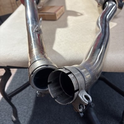 Like new OEM Kawasaki ZX-14 Mufflers Pair Exhaust pipes 5011400