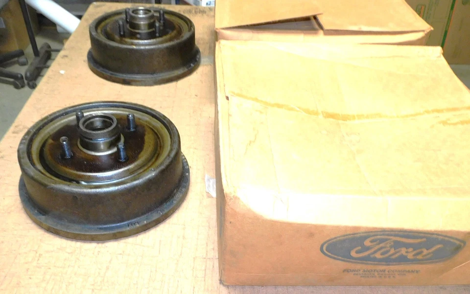 Mustang Falcon Maverick 1971 Comet 1970 nuevo en stock 6 cilindros cubo de rueda delantero 9" tambores de freno Foto 3 de 4