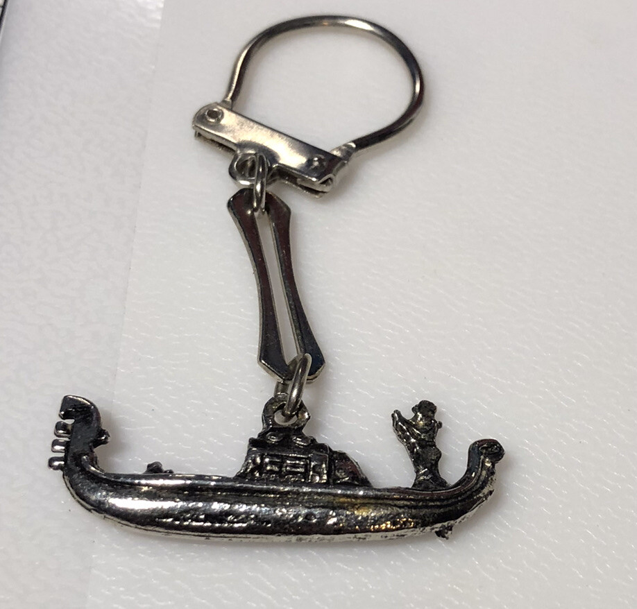 Vintage Gondola Venice Italy Boat Europe Travel Metal Keychain Key Ring