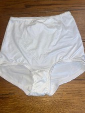 1 Vintage Hanes Her Way White Satin Nylon Women's Panties - Size Large - NOS
