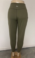 Under Armour Women  s Pants Size M New Without Tags