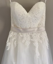 Ivory Lace Sweetheart A-Line Sleeveless Tulle Wedding Dress XS S