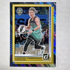 2025 Donruss Courtney Vandersloot #34 Lava Holo /75