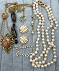 Lot Of Vintage Gold Tone Jewelry Necklace Bracelet  Estate Lot