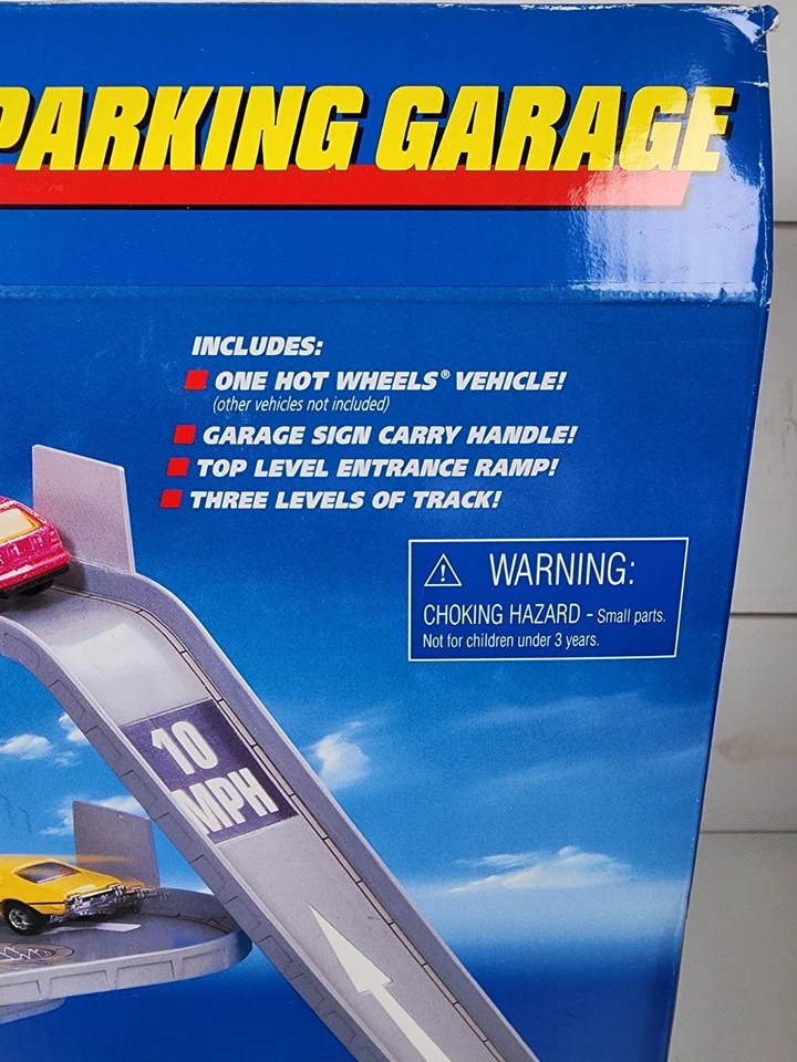 NEW Unopened Hot Wheels Mattel Tri-Level Parking Garage Set with Car 1998 NRFB - Image 2 of 4