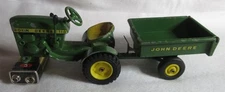 Vintage Ertl John Deere 110 Riding Lawn Mower Toy Tractor and Wagon 1/16 repair