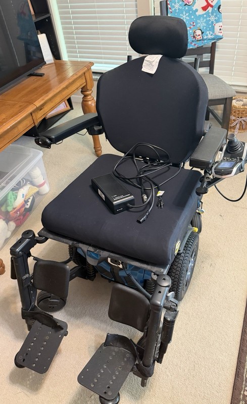 Quantum Power Wheelchair w/ Joystick, Headrest, Padded Armrests, Footrests