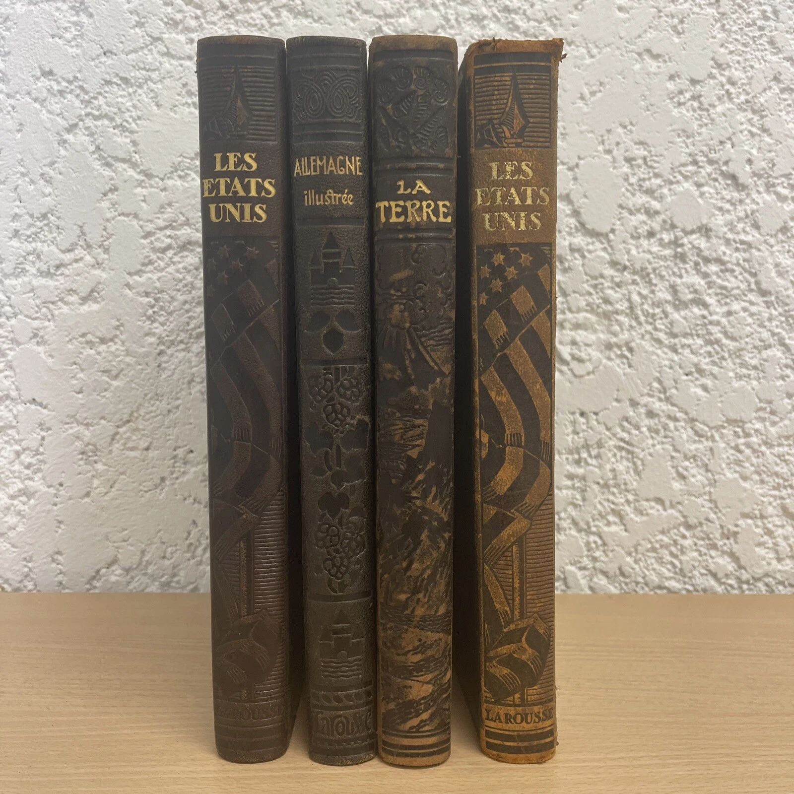 Lot Livres Larousse États Unis Allemagne La Terre Illustré