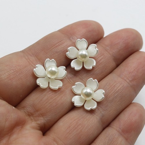 Craft DIY Ivory Pearl Flower-shaped Buttons for Jewelry Making Craft Sewing - Picture 12 of 13
