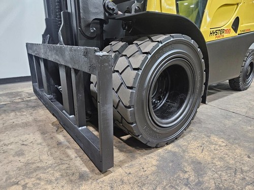 2015 HYSTER H100FT 2 STAGE 10,000LB PNEUMATIC DIESEL FORKLIFT STK 15654 - Picture 16 of 23