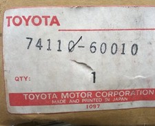 Toyota Land Cruiser BJ40 BJ FJ40 FJ45 POPIELNICZKA 1979 - 1982 fabrycznie nowa bez pudełka