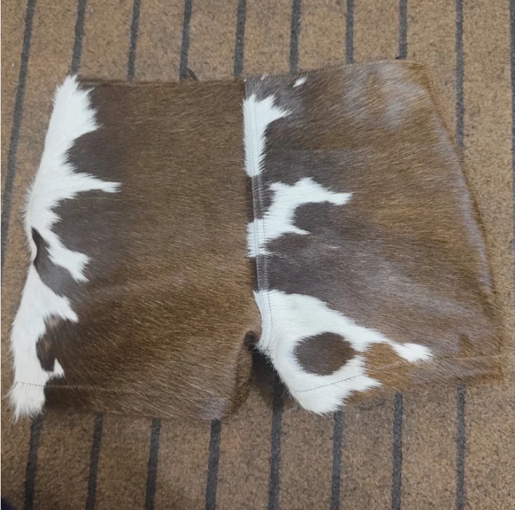 Women’s Western Cowhide Shorts – Genuine Hair-On Pony Skin, Natural Pattern, Lac - Image 3 of 4