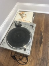 Audio-Technica ATLP120XUSBSV Fidelity Direct Drive Turntable - Silver