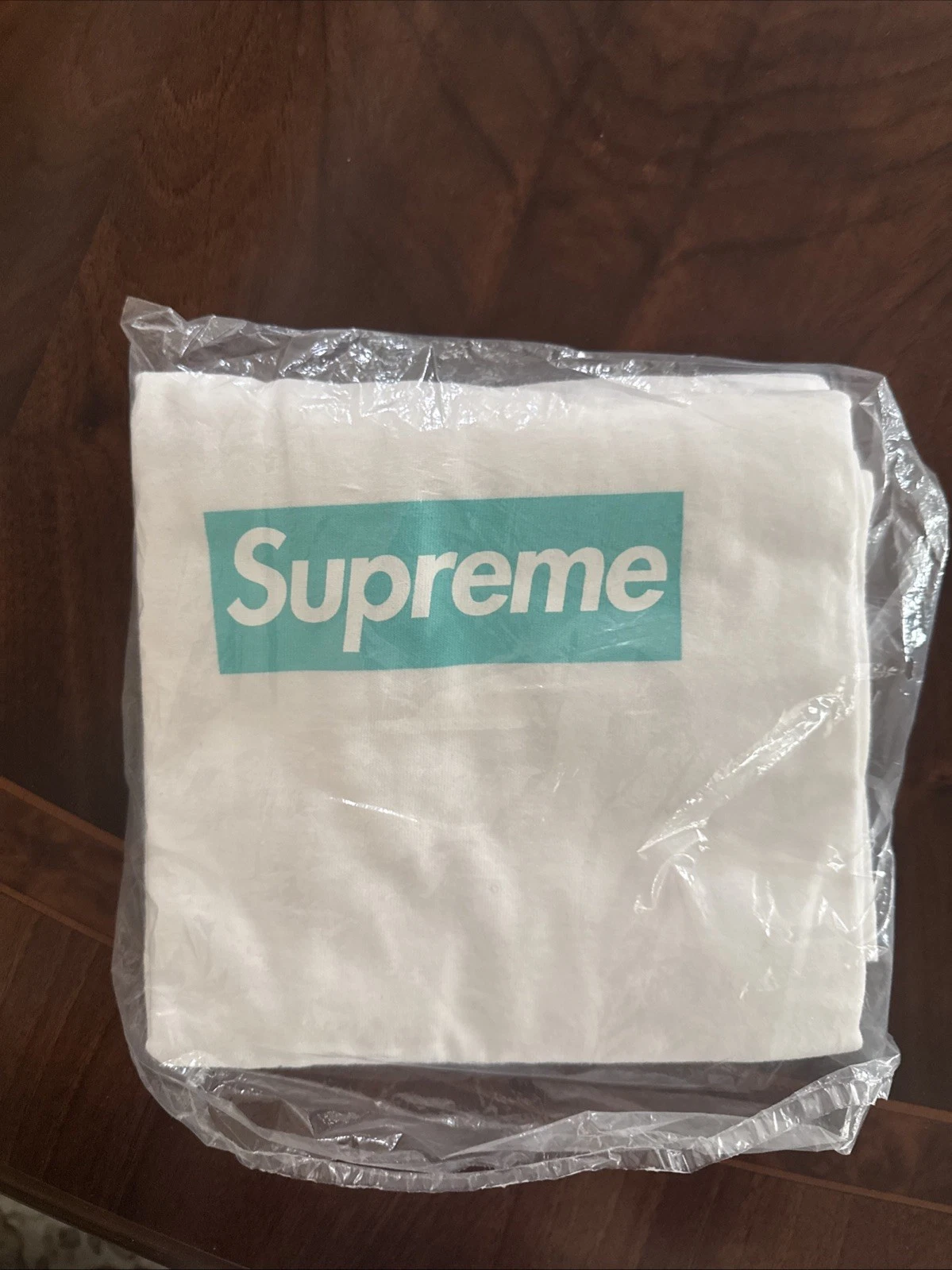 Taille L   T shirt Tiffany x Supreme Box Logo AUTHENTIQUE