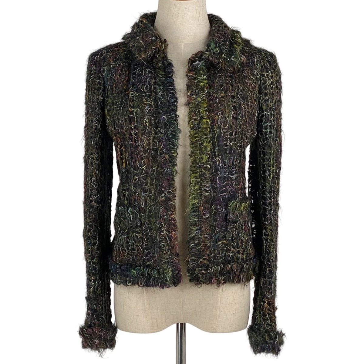 CHANEL (Interlocking) Giacca con bottoni logo CC 03A Lunghezza corta trasparente Jac...