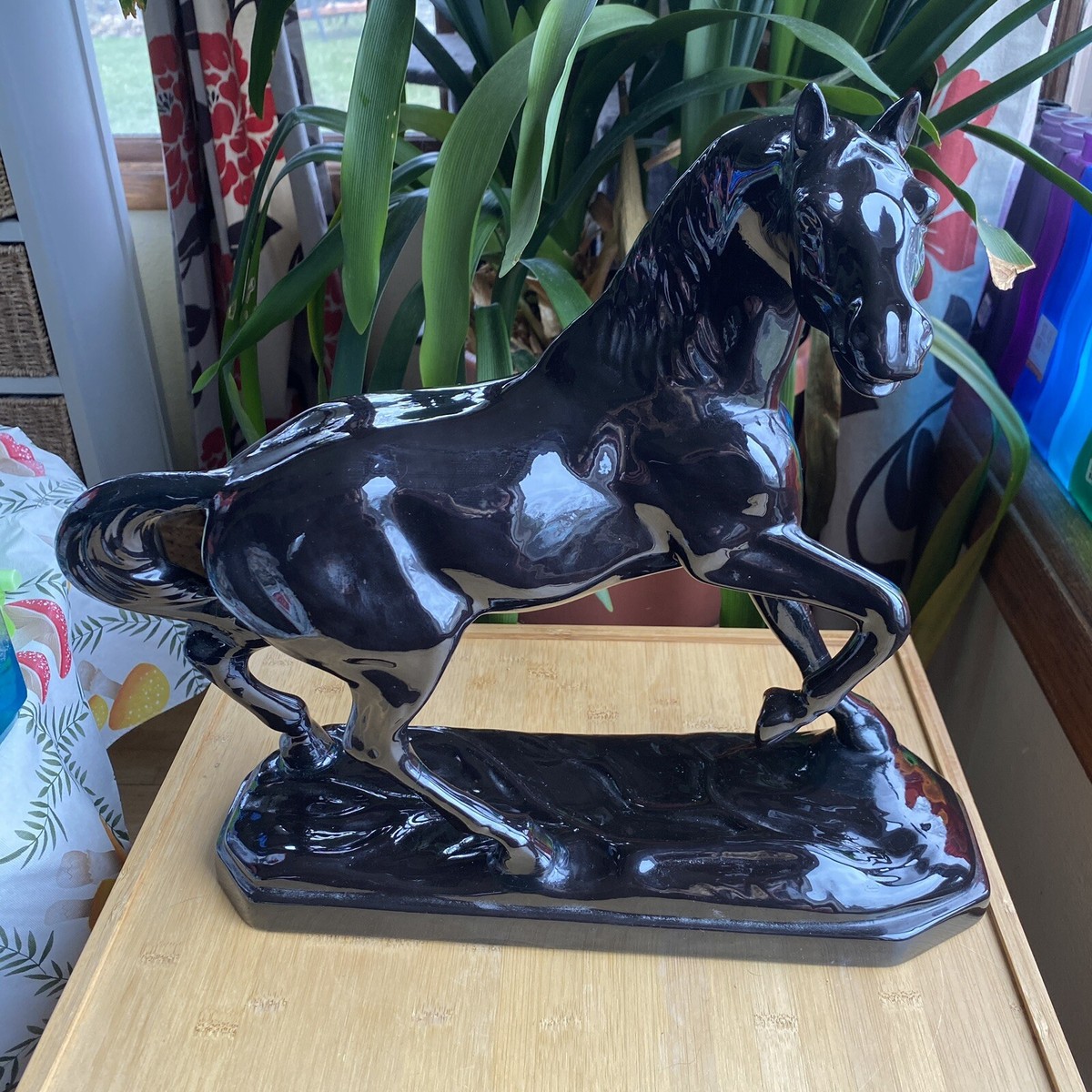 Atlantic Mold Ceramic Black Stallion Horse Large Figure  display picture 3