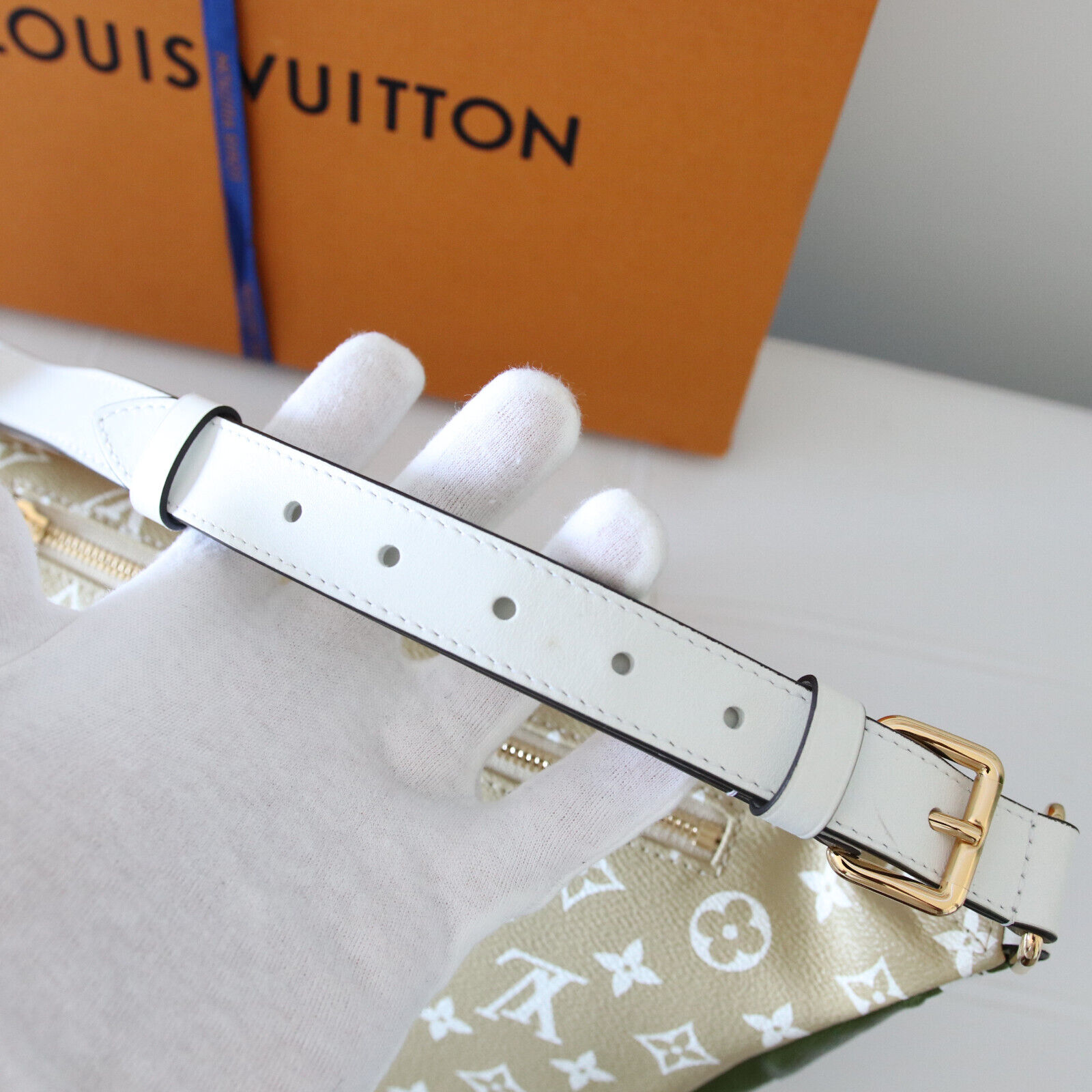 Louis+Vuitton+Bum+Bag+2Way+Fanny+Pack+Green+White+Beige for sale online