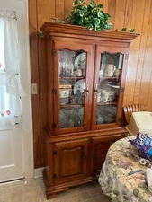 Tell City  Chair Hutch 8481 Pattern #48 Andover Finish Vintage