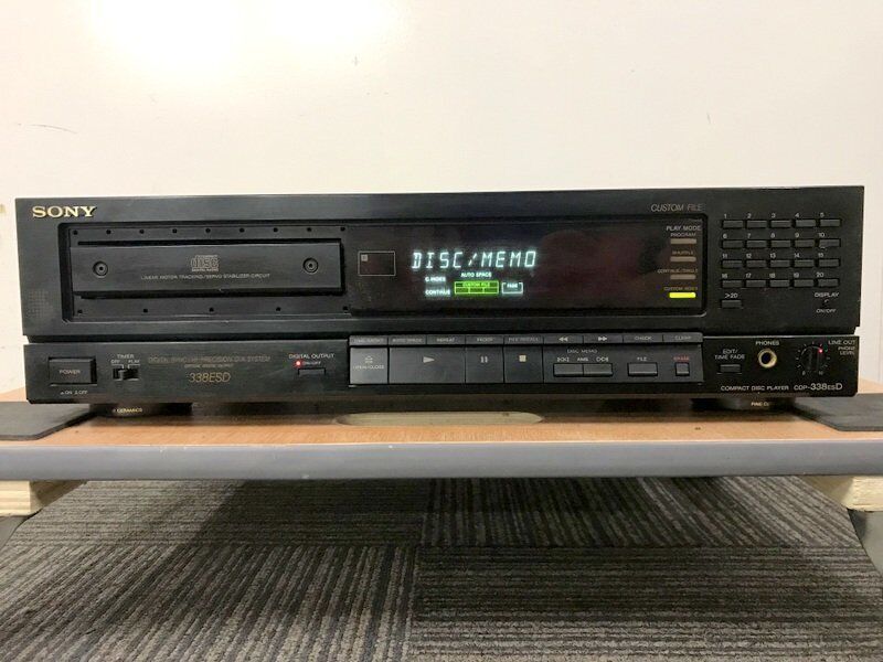 Sony CDP-338ESD Compact Disc Player CD Player Tested Working