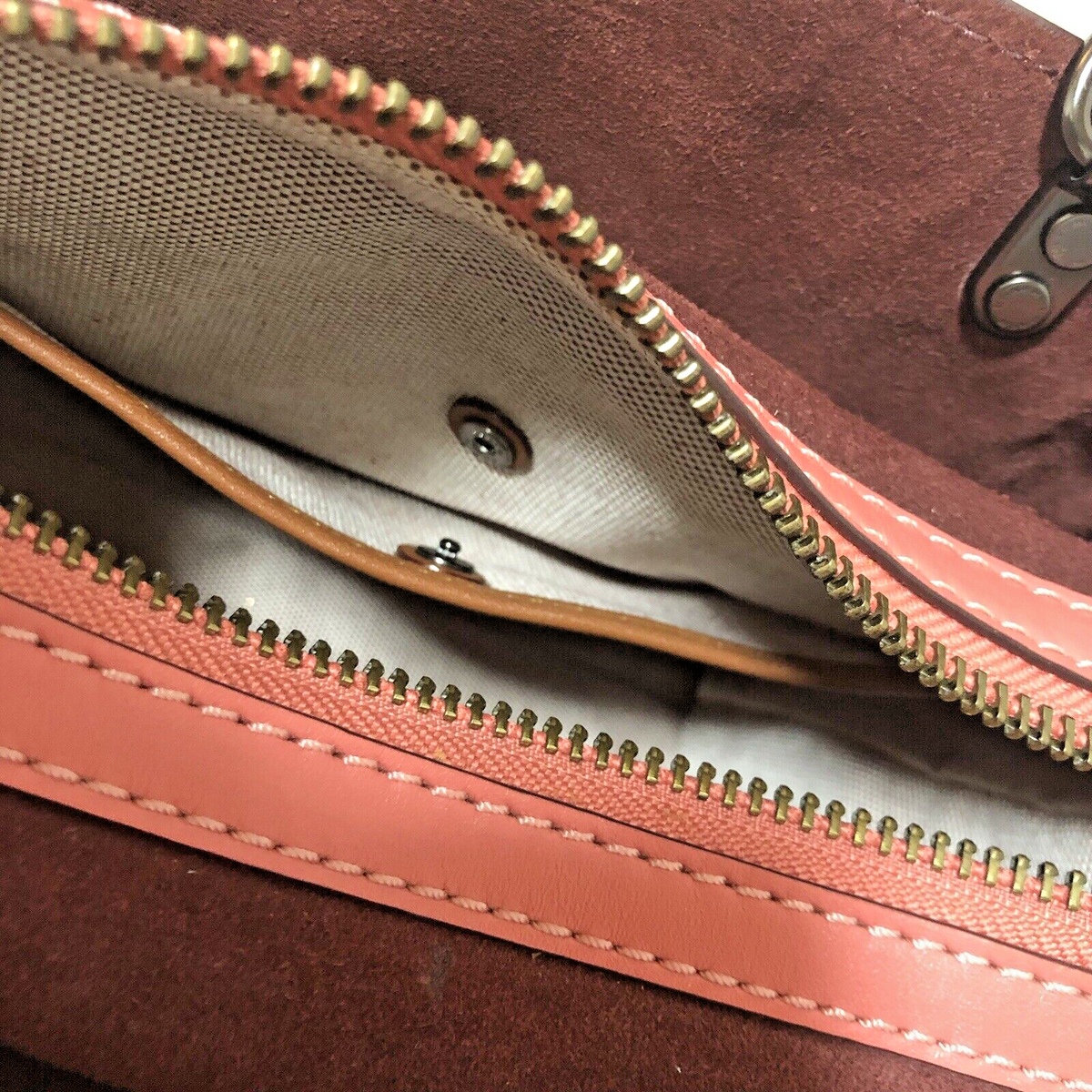 Coach Japan Limited 67690 Rogue 25 With Tea Rose Applique Coach Japan Limited 67690 Rogue 25 With Tea Rose Applique