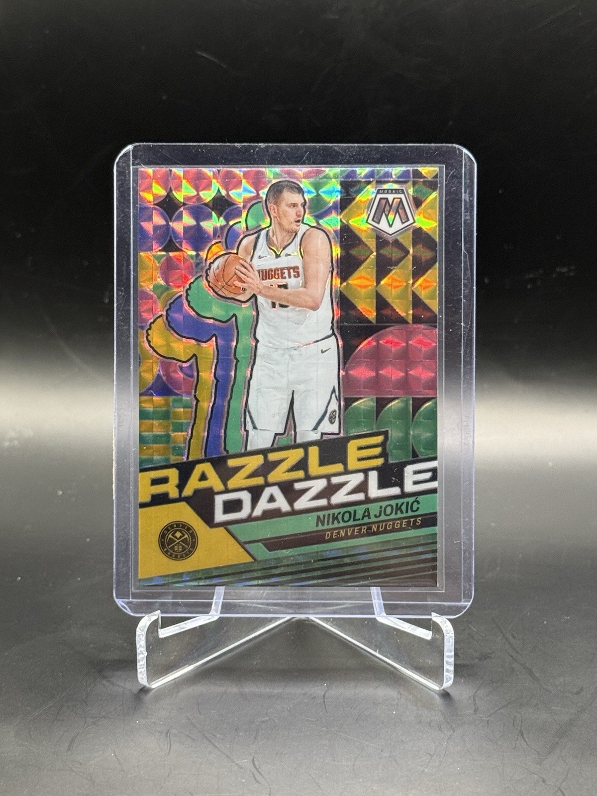 2023-24 Panini Mosaic Basketball Nikola Jokic #3 Razzle Dazzle Prizm Nuggets SP