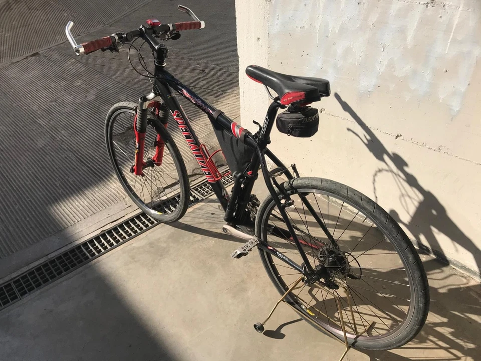 Specialized Rockhopper, foto 1 di 5