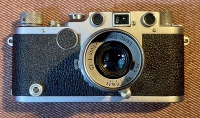 Leica II c mit Elmar 5cm 1:3,5  Sucherkamera, guter Zustand Sonnenblende Tasche