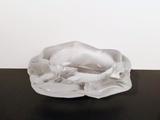 VAL SAINT LAMBERT: Cendrier/Vide-Poches de style Brutaliste en Verre givré.