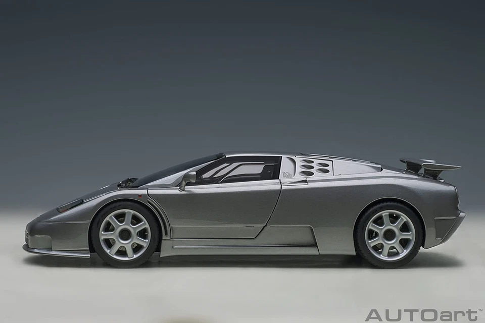 AUTOart 1 18 Bugatti EB110 SS Silver Metallic 70916 - Image 3 of 4