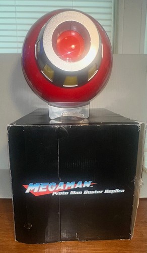 Mega Man Proto Man Buster Replica -ThinkGeek- NEW WITH STAND & SOUND- WORKS! - G - Picture 17 of 17