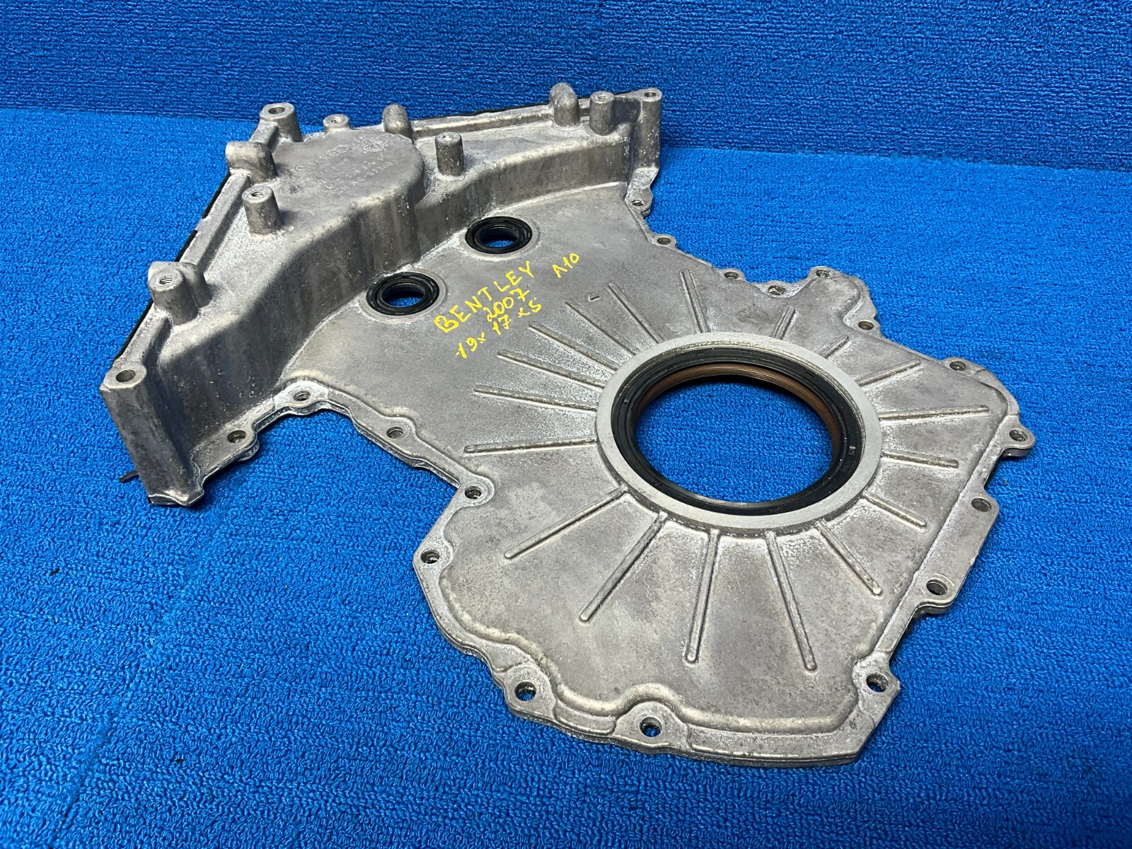 2006-2010 BENTLEY CONTINENTAL GTC 6.0L ENGINE REAR CENTER LOWER CRANK COVER OEM