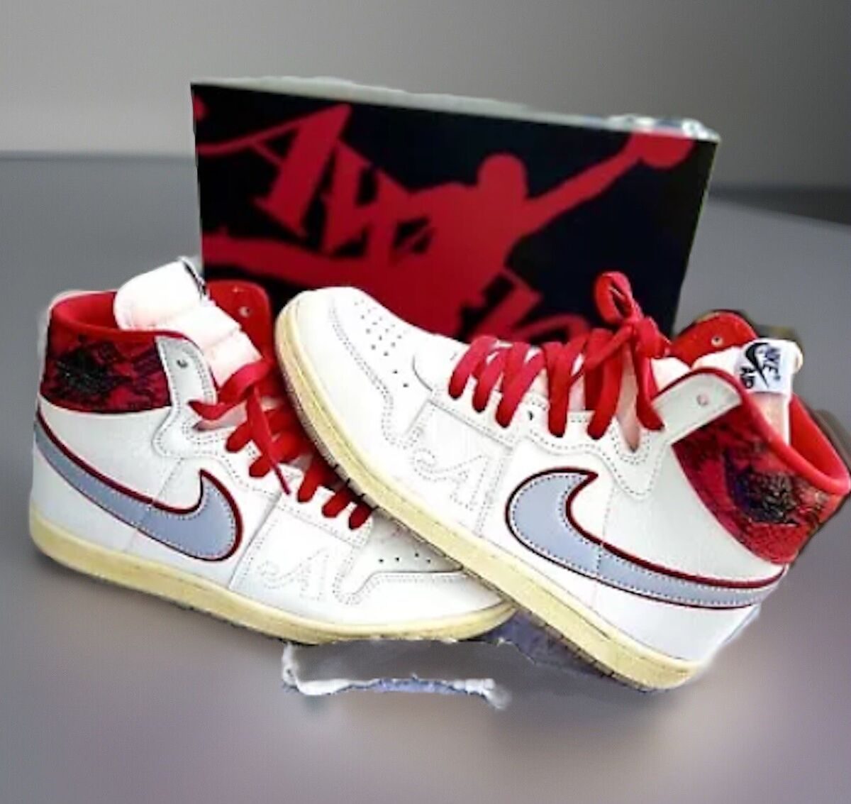 Jordan Awake NY Air Ship SP University Red FN8675-100 US Jordan Awake NY Air Ship SP University Red FN8675-100 US