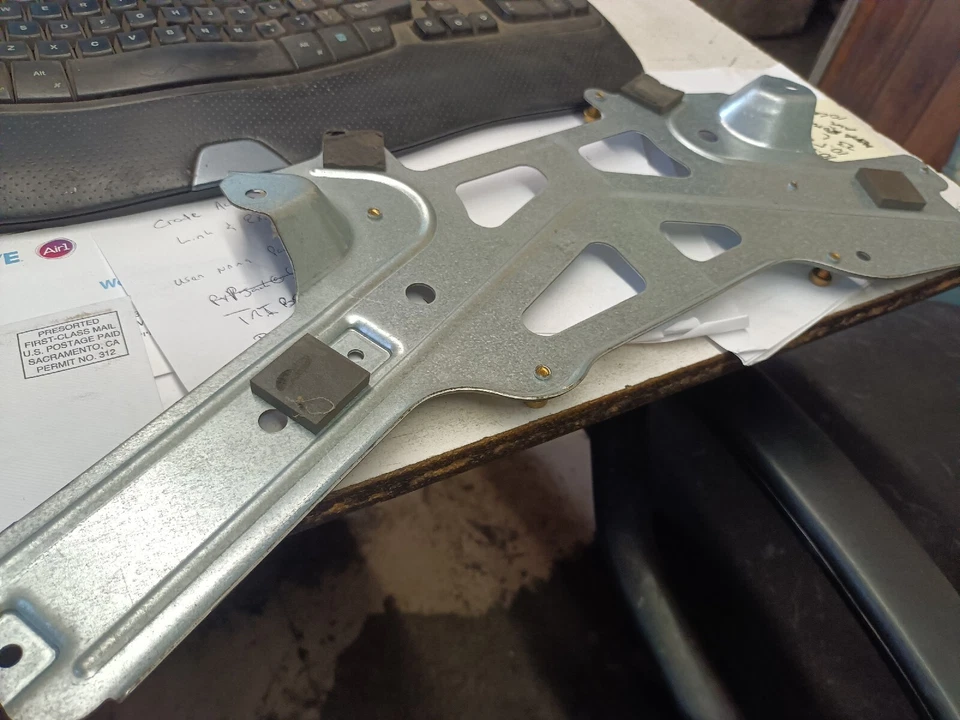 2002 FORD THUNDERBIRD ЗАДНИЙ МОДУЛЬ ЛОТОК 1W6T 12B655 AH OEM - Изображение 2 из 4