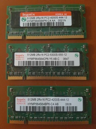 Memoria RAM Hynix per prodotti informatici da 3 moduli