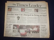 1998 JUNE 19 WILKES-BARRE TIMES LEADER-JEWELER WON'T BE CHARGED, FIRING- NP 8227
