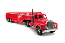 Smith Miller Tanker Trailer - Mobilgas - 1:16 Scale