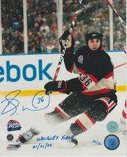 Dave Bolland Signed Chicago Blackhawks Wrigley Field Winter Classic 8x10 36/36