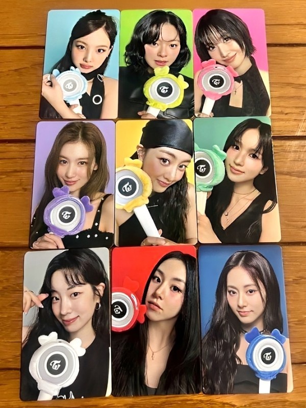 TWICE - 最終値下げ⭐︎TWICE UPGRADE PHOTOCARDS TWICE THIS IS FOR WORLD TOUR IN JAPAN Upgrade Benefit