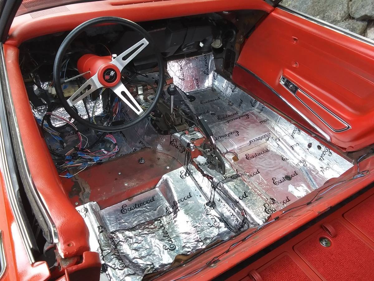 1971 Red Chevrolet Corvette   | C3 Corvette Photo 8